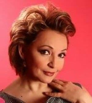 Mihaela Tatu: după o operaţie dificilă, un pelerinaj de 800 de km pe jos, cu rucsacul în spate