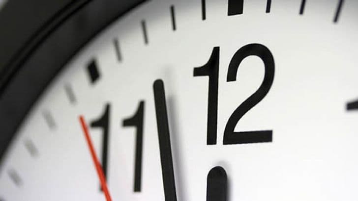 Minutul se dilată pe 30 iunie. Ziua în care minutul va avea 61 de secunde. Cum este posibil?
