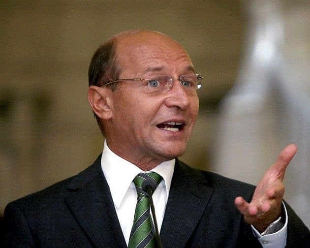 Băsescu, acuzat de ÎNALTĂ TRĂDARE pentru că SABOTEZĂ Guvernul