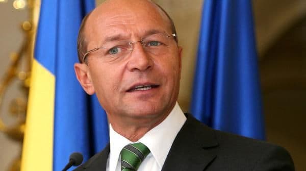 Traian Băsescu vine duminică seara la Realitatea TV. Pune-i o întrebare preşedintelui suspendat