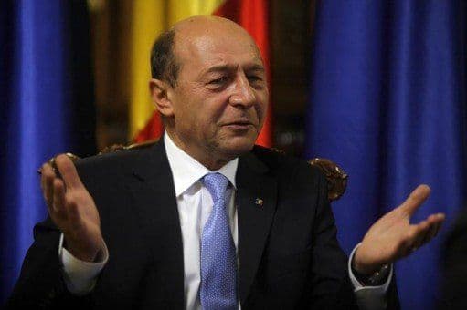 Băsescu: Nu aprob ţinutele Elenei Udrea, dar a avut cea mai bună absorbţie a fondurilor UE