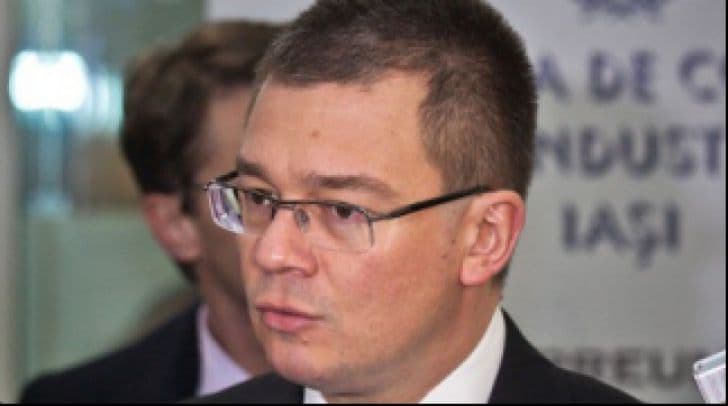 Ungureanu: Dreapta va fi unificată rapid, va merge la parlamentare cu nume şi siglă proprie