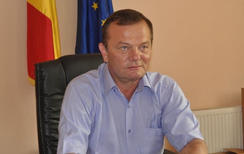 Primarul muncipiului Dorohoi îndeamnă dorohoienii să participe la referendum