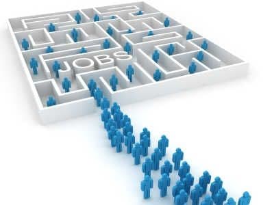 Peste 100 de locuri de muncă oferite dorohoienilor de un producător de articole de îmbrăcăminte