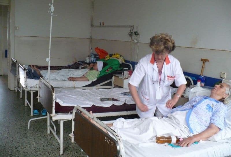 Bolnavii vor da, la externare, o coplată între 40 și 80 de lei, în funcție de categoria spitalului