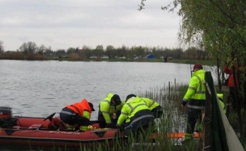 Bărbat înecat în iazul Bulhace din Coțușca, recuperat de pompieri