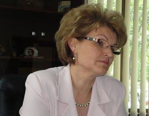 Maria Magopeţ repusă pe funcție la Şcoala Dumbrăviţa comuna Ibăneşti