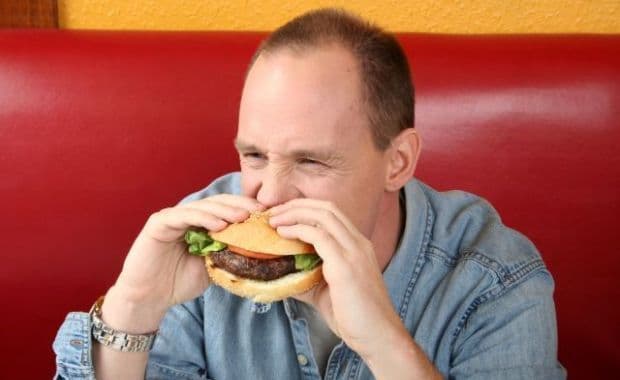 Fast-food-ul poate afecta creierul