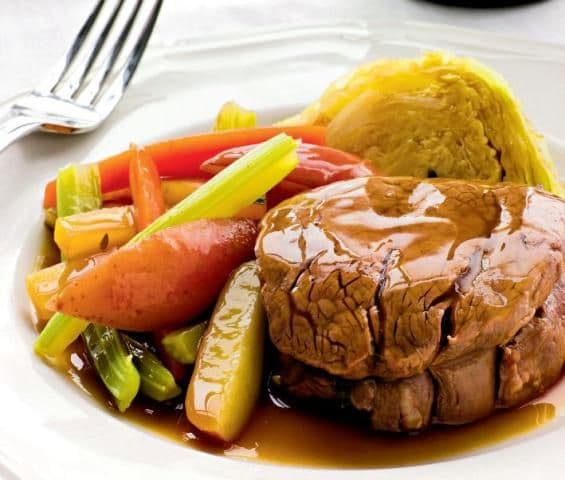 Muschi de vițel cu legume