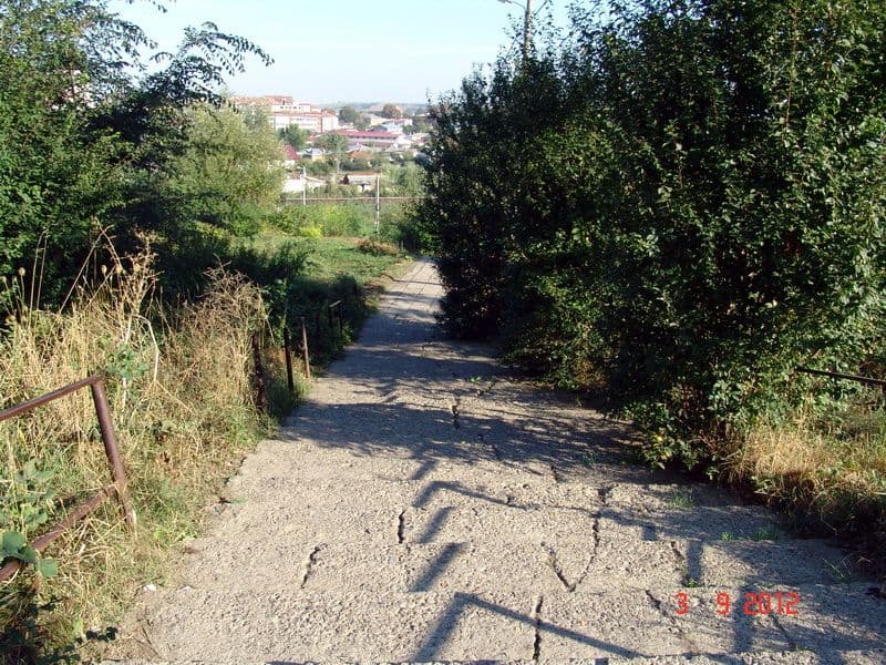 Iresponsabilitate civică: Ce mai trebuie distrus în Dorohoi?
