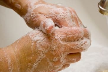 Cursuri de igienă pentru personalul din școli, hoteluri și vânzători 