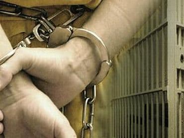 Bărbat scandalagiu încercerat pentru ultraj contra bunelor moravuri şi sfidarea organelor judiciare