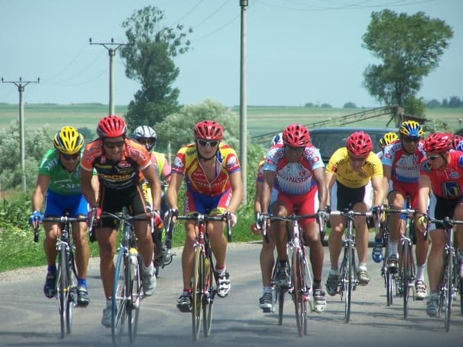 200 de ciclisti sunt asteptati in competitia „Caii pedaleaza”