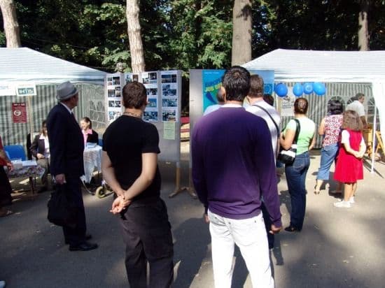 IHTIS: Târgul ONG Botoşani, ediţia a III-a – un prilej de evidenţiere publică a activismului social 