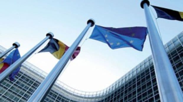 Îţi doreşti un job într-una dintre instituţiile UE? Vezi cum poţi obţine un astfel de post