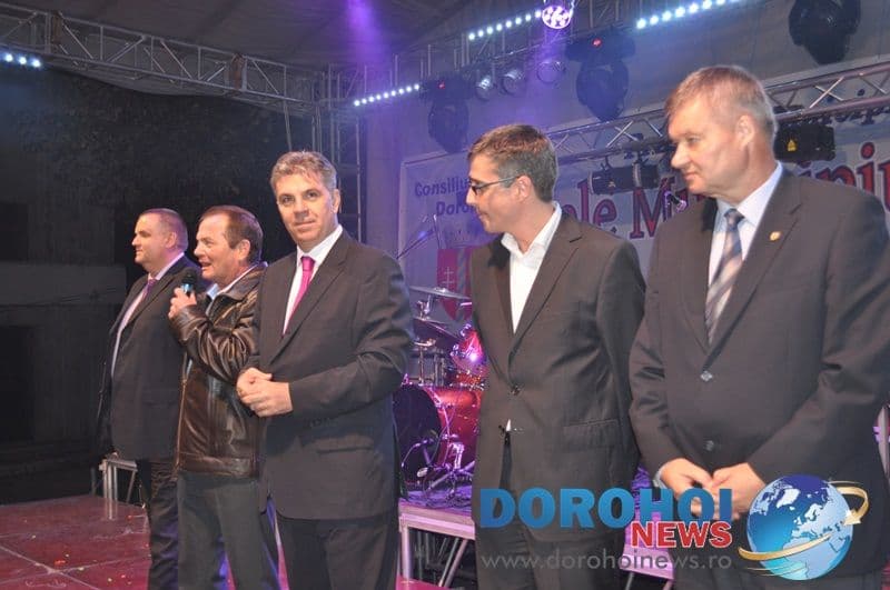 Vizită surpriză a preşedintelui Camerei Deputaţilor, Valeriu Zgonea, la Zilele Municipiului Dorohoi - VIDEO