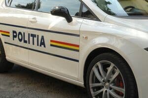 Grupare infracţională destructurată de poliţiştii botoşăneni