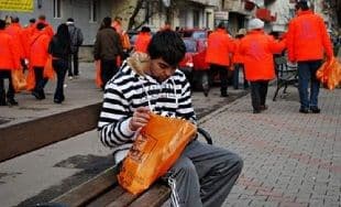 Pedeliştii, instruiţi cum să se prezinte în campanie. Ce va conţine punga electorală a PDL