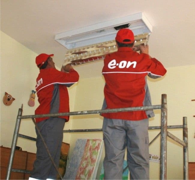 E.ON derulează proiectul „Energie în şcolile copilăriei” în şcolile botoşănene