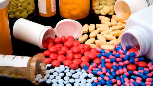 Medicamentele ce conţin diclofenac, în vizorul UE. Vezi ce riscuri există