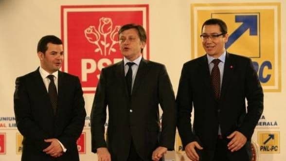 Promisiuni USL: Pensii indexate cu inflația, mese calde elevilor