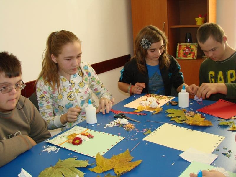 „Clubul prieteniei” sub egida Săptămânii Educaţiei Globale