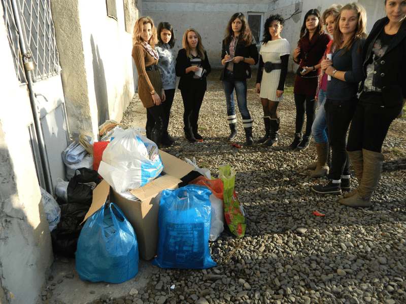Pledoarie pentru pădure - reciclând hârtia, salvăm pădurea