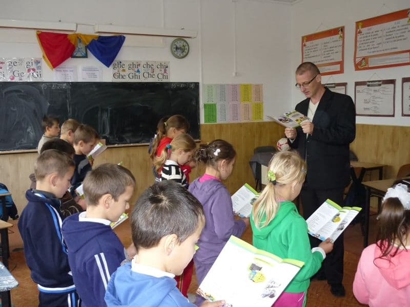 Şcoala Primară Nr. 2 Sauceniţa: „Botoşani, locul în care vreau să trăiesc !” - FOTO