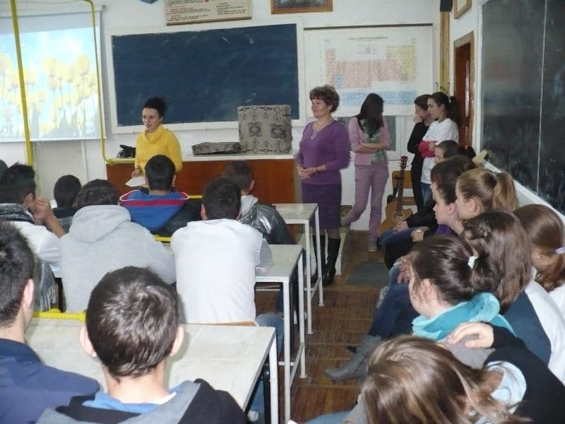 Alege viaţa! în cadrul Festivalului Naţional al Şanselor Tale la Liceul Regina Maria Dorohoi 