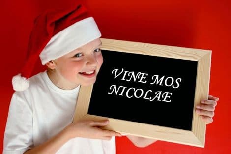 Cine este şi de unde vine Moş Nicolae?
