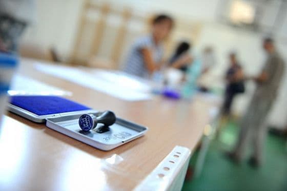 Start vot la alegeri parlamentare! Secţiile de votare au fost deschise 