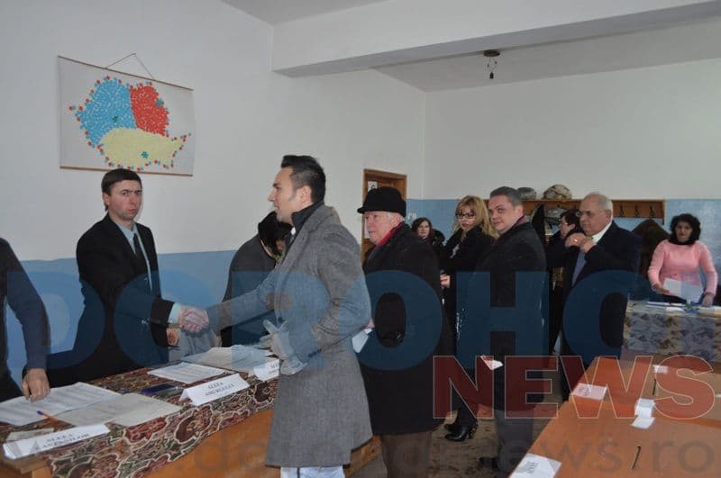 Manuel Popa şi Bogdan Vâscu au votat pentru democraţie şi pentru Europa - VIDEO/FOTO