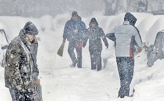 Vremea se menţine rece. Va ninge în aproape toată ţara 