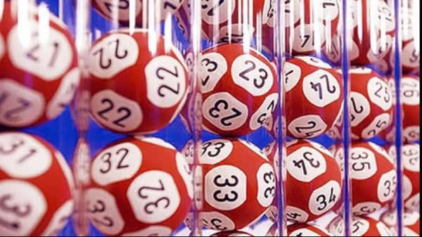 LOTO 6/49: Numere extrase pe 13 decembrie, report uriaș la JOKER