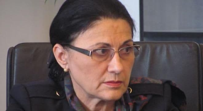 Legea Educaţiei Naţionale, modificată pe furiş în ultima şedinţă a Guvernului Ponta 1