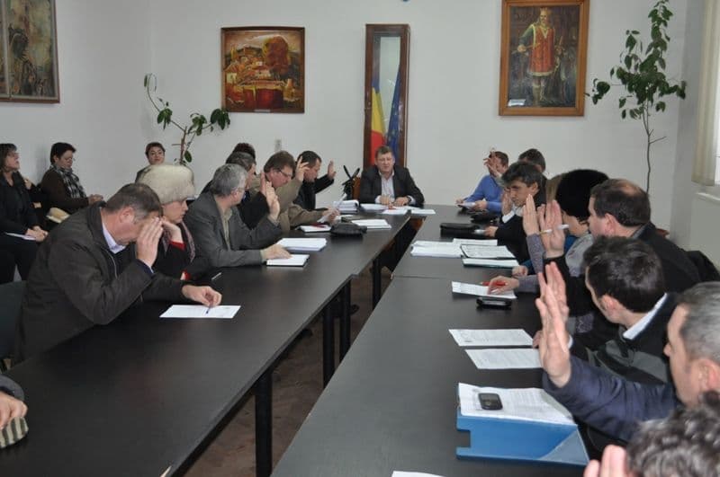 Consilierii Locali au aprobat proiectele de hotărâre pe „ritmuri” de colinde – VIDEO/FOTO