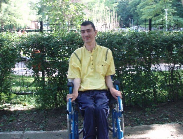 Odiseea dorohoianului Marius Giradă continuă: „Vreau să învăţ carte!”