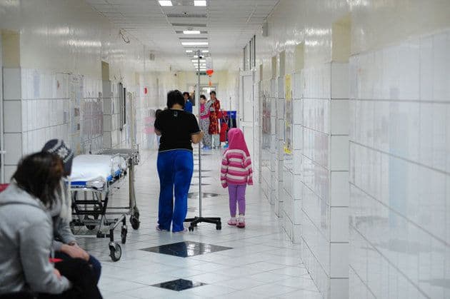 Ministerul Sănătăţii a schimbat programul de vizite pentru pacienţii internaţi în spitale