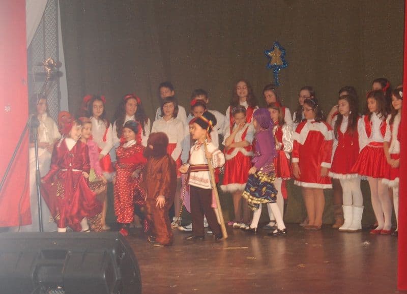 Scoala 8_Serbarile iernii_15