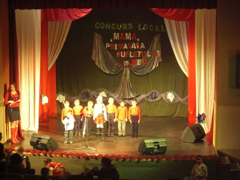 Concurs local - Mama, primavara sufletului meu_07