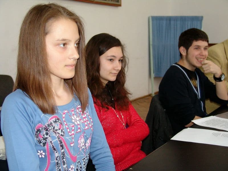 Cenaclul EDITOR 03