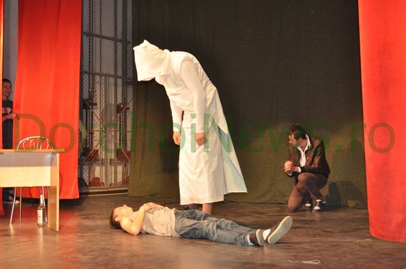 Fii diferit nu indiferent_23