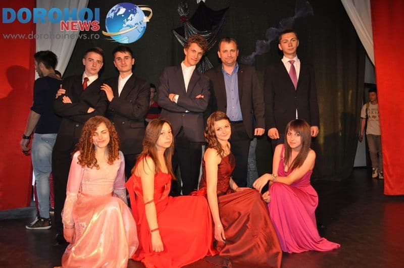 Trupa One, Two Step - Aniversare pe scena_101