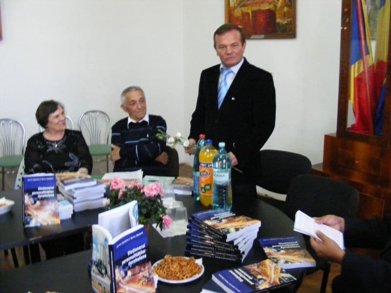 familia Mandachi lansare de carte la Dorohoi (13)