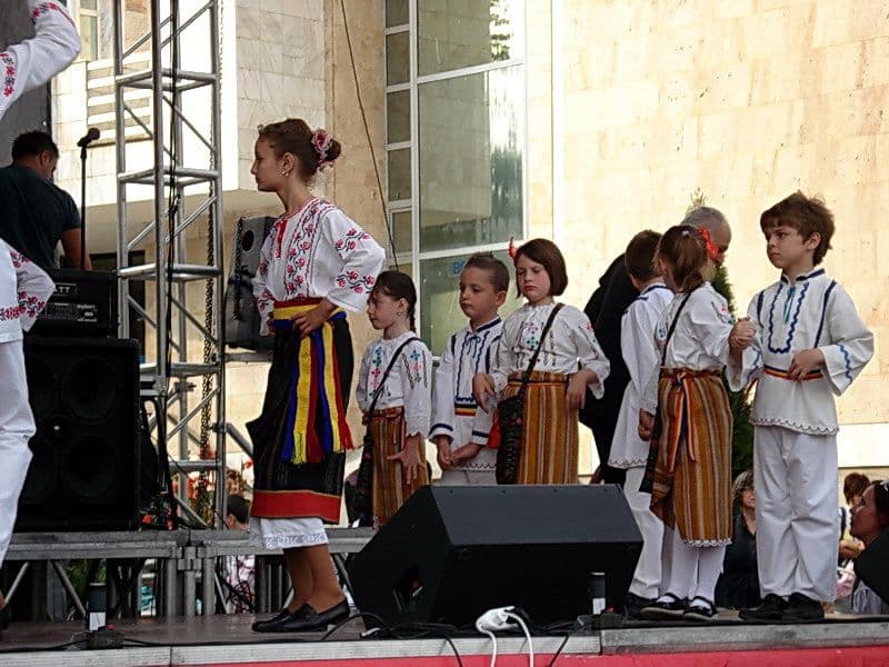 Ansamblul Firicelul 04