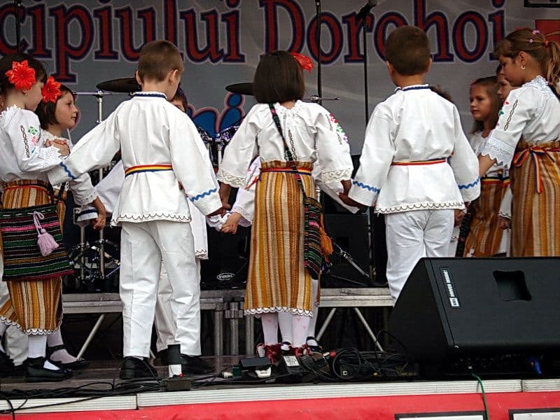 Ansamblul Firicelul 09