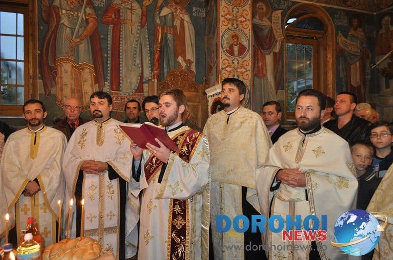 Sf. Moaste - Biserica Sf. Cuv. Parascheva Dorohoi_06