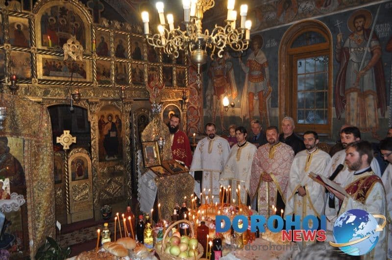 Sf. Moaste - Biserica Sf. Cuv. Parascheva Dorohoi_07