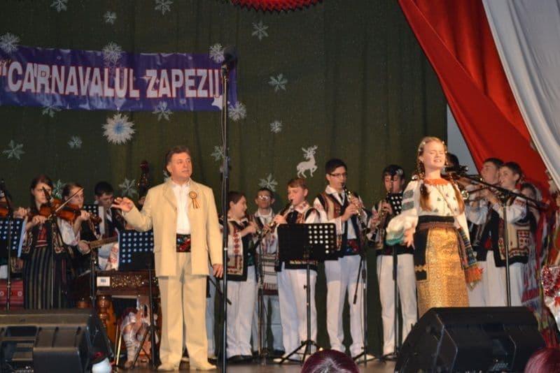 Carnavalul zapezii Dorohoi 2012_14