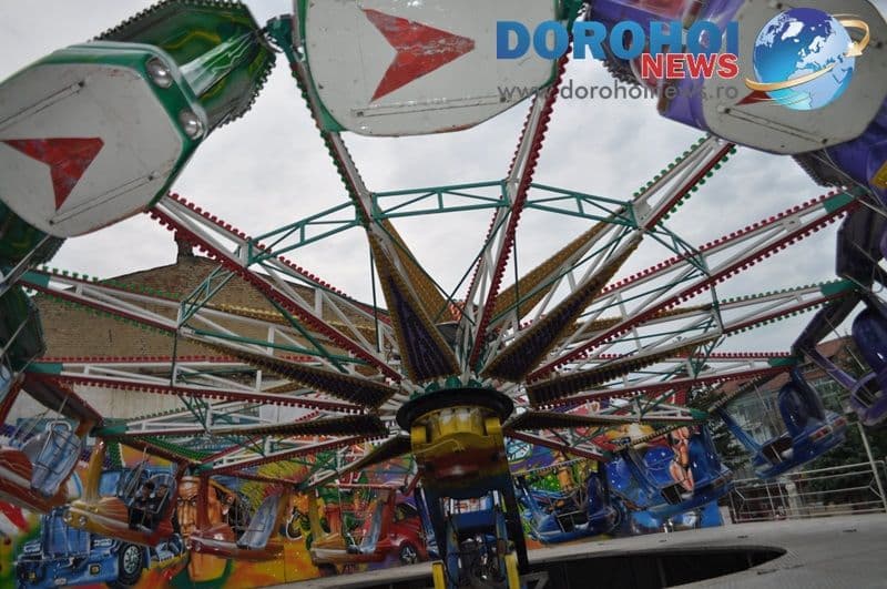 Parc de distractii - Luna Park la Dorohoi_07
